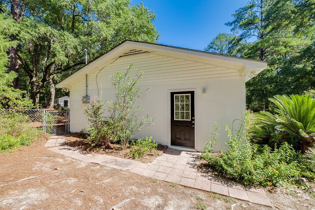 608 Early Street Property Photo 28