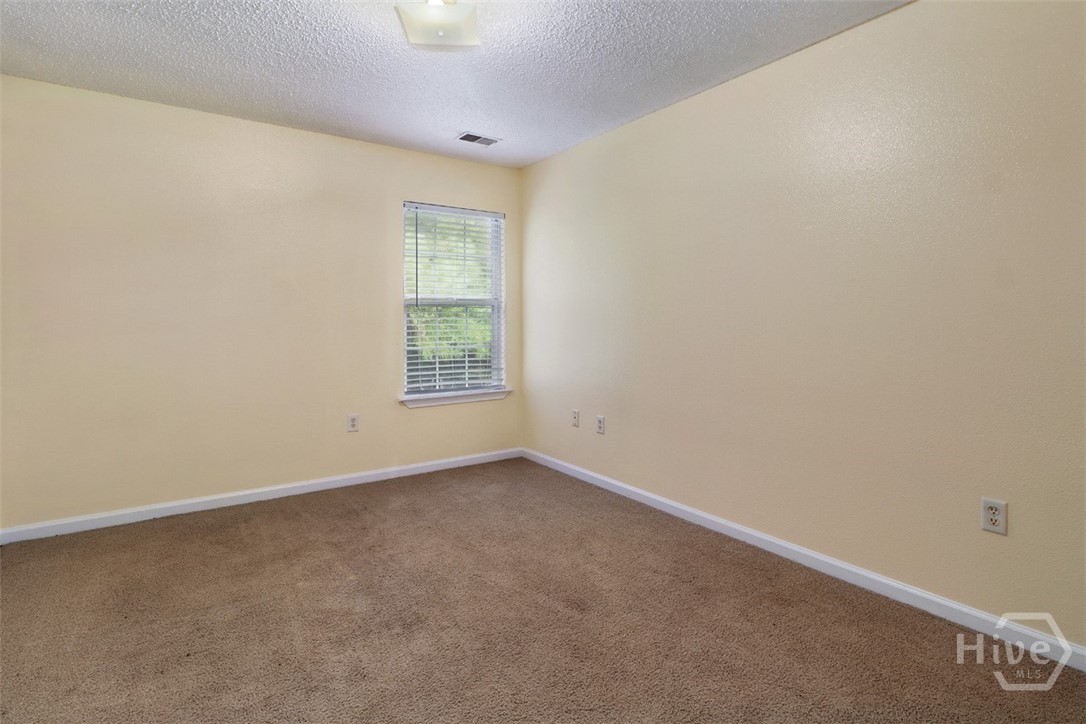 1118 Towne Park Drive Property Photo 20