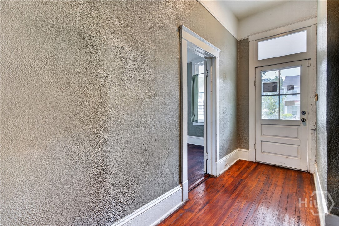 826 E Duffy Street Property Photo 6