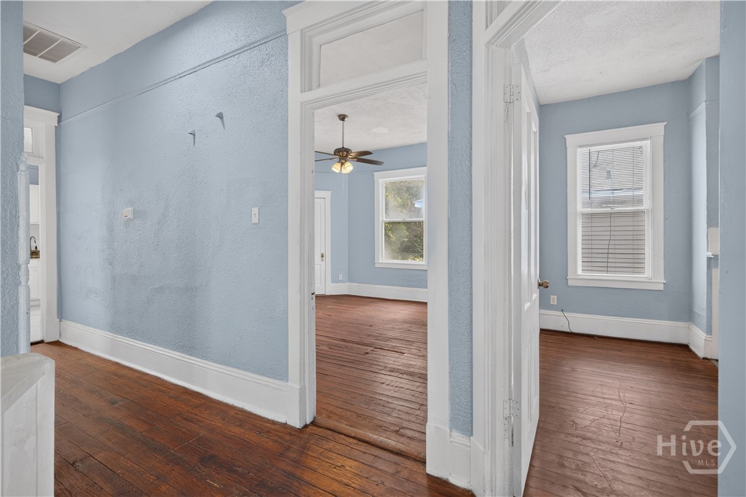 826 E Duffy Street Property Photo 22