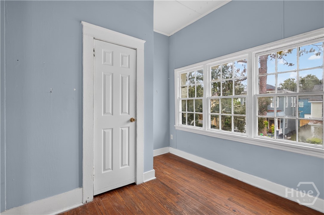 826 E Duffy Street Property Photo 25