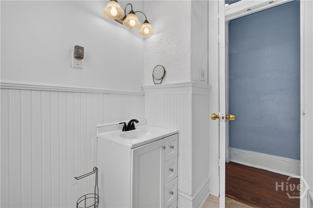 826 E Duffy Street Property Photo 27