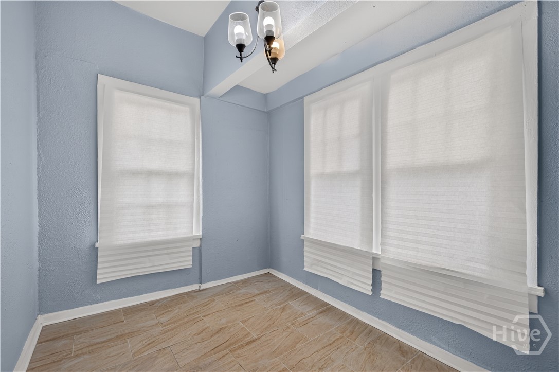 826 E Duffy Street Property Photo 33