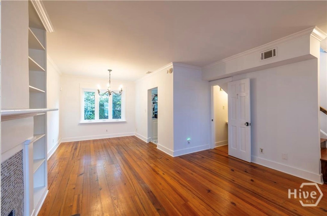 513 E Perry Street Property Photo 11