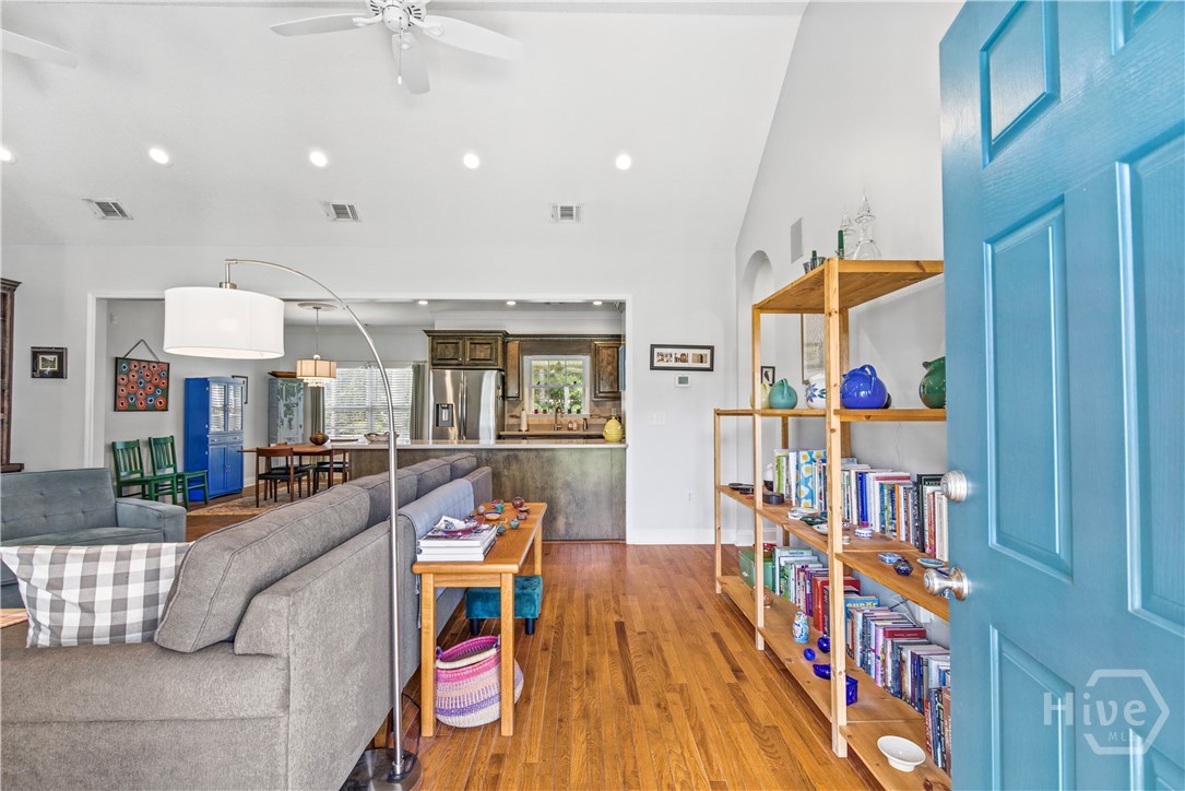 614 Patrick Way Property Photo 4