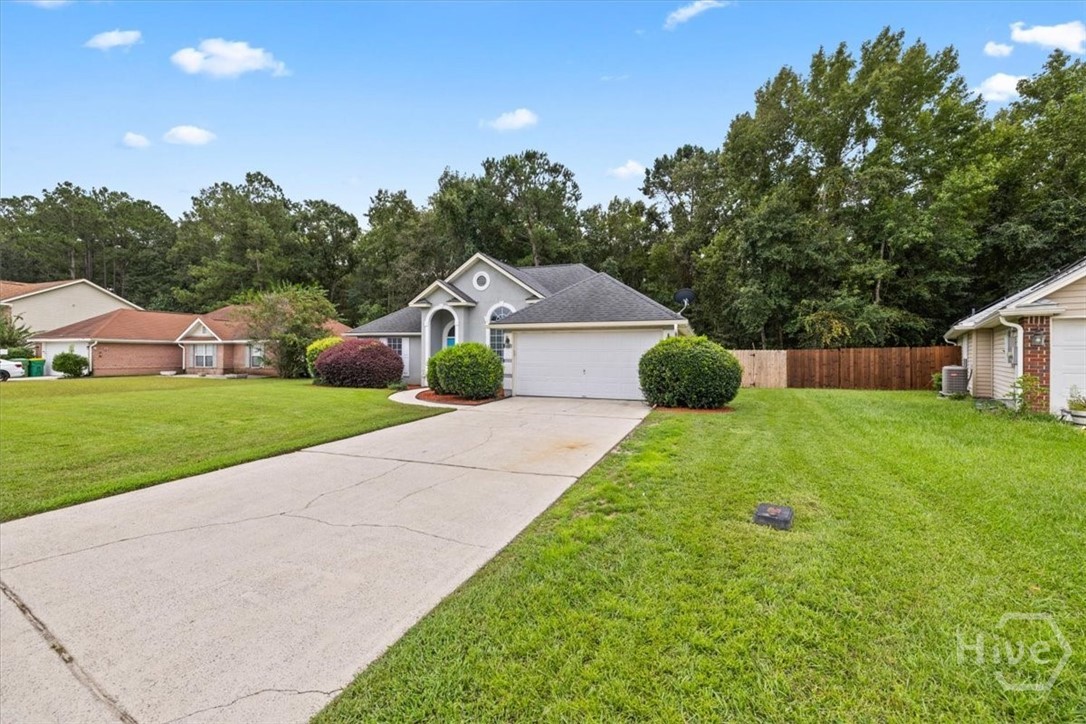 233 Longleaf Circle Property Photo 6