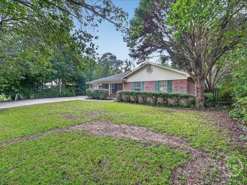 113 Rose Drive Property Photo 2