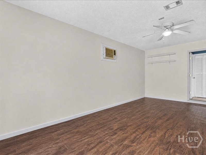 113 Rose Drive Property Photo 13