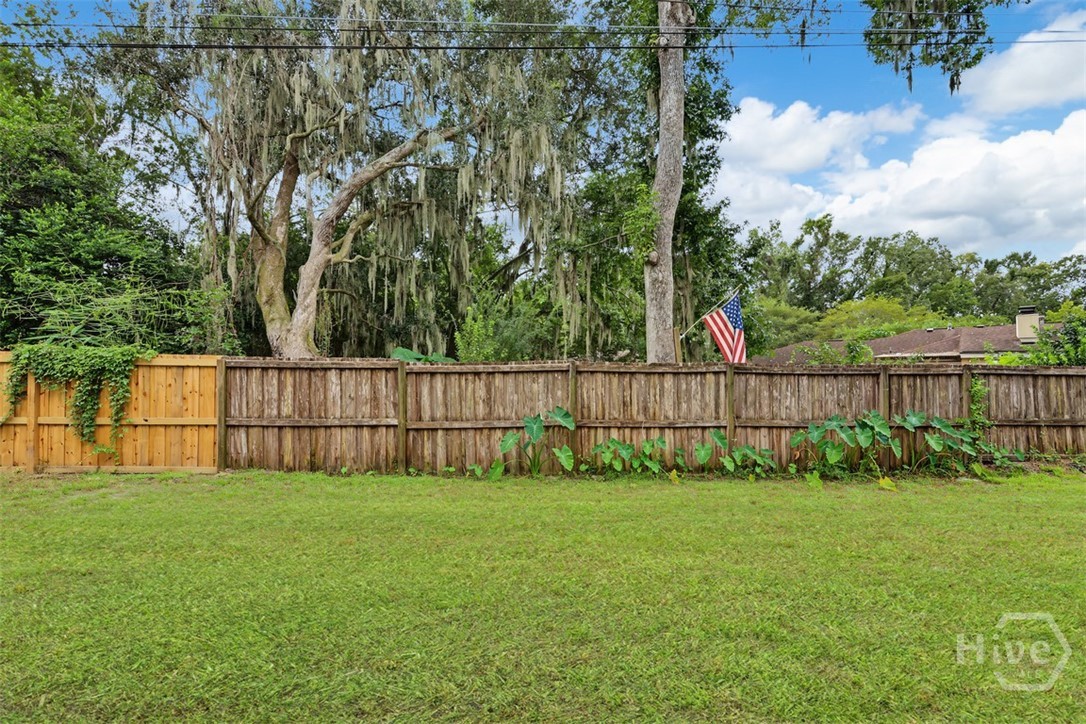 605 Lee Blvd Property Photo 38
