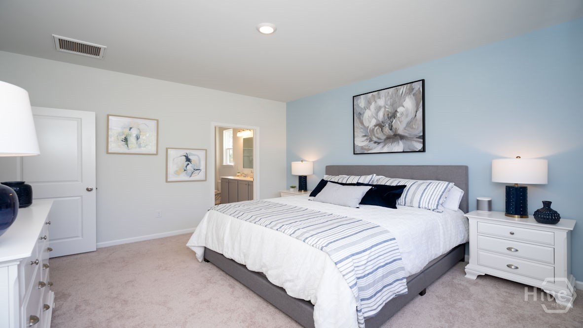 709 Chickadee Street Property Photo 15