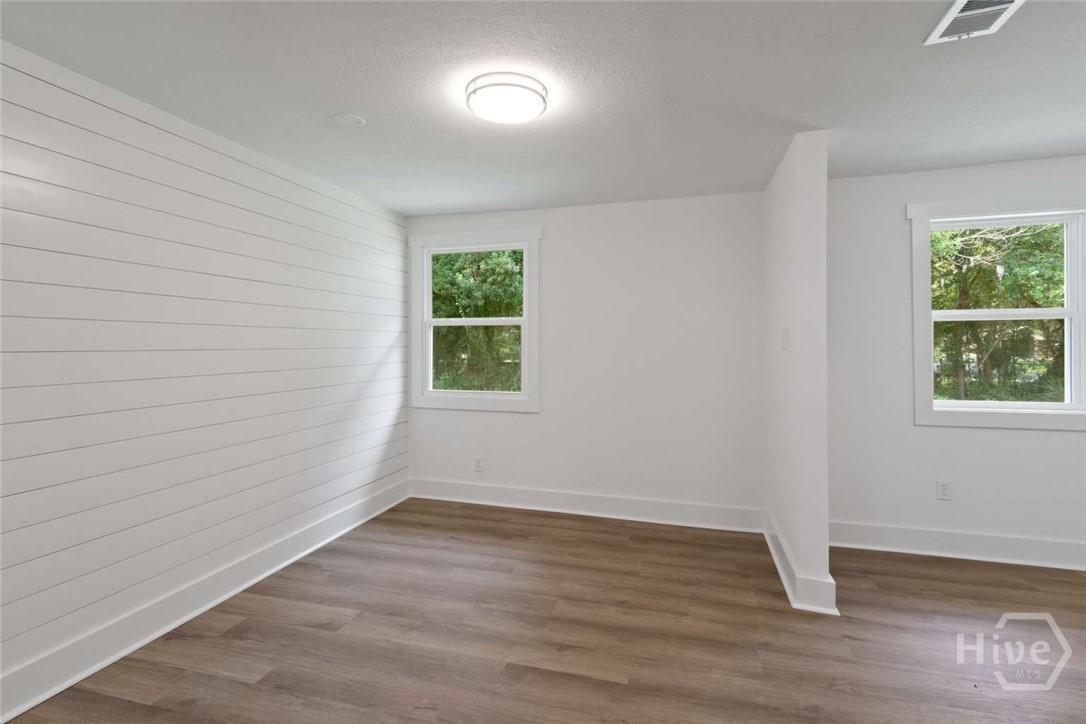 2929 Union Street Property Photo 10