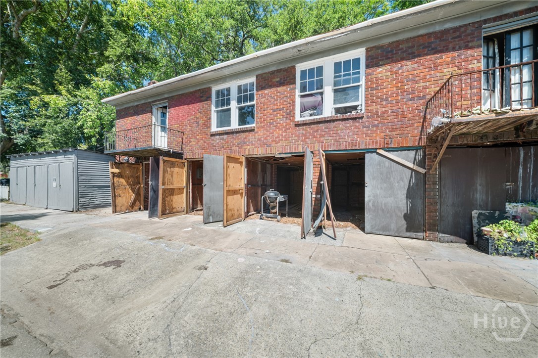 108 W 33rd Street Property Photo 2