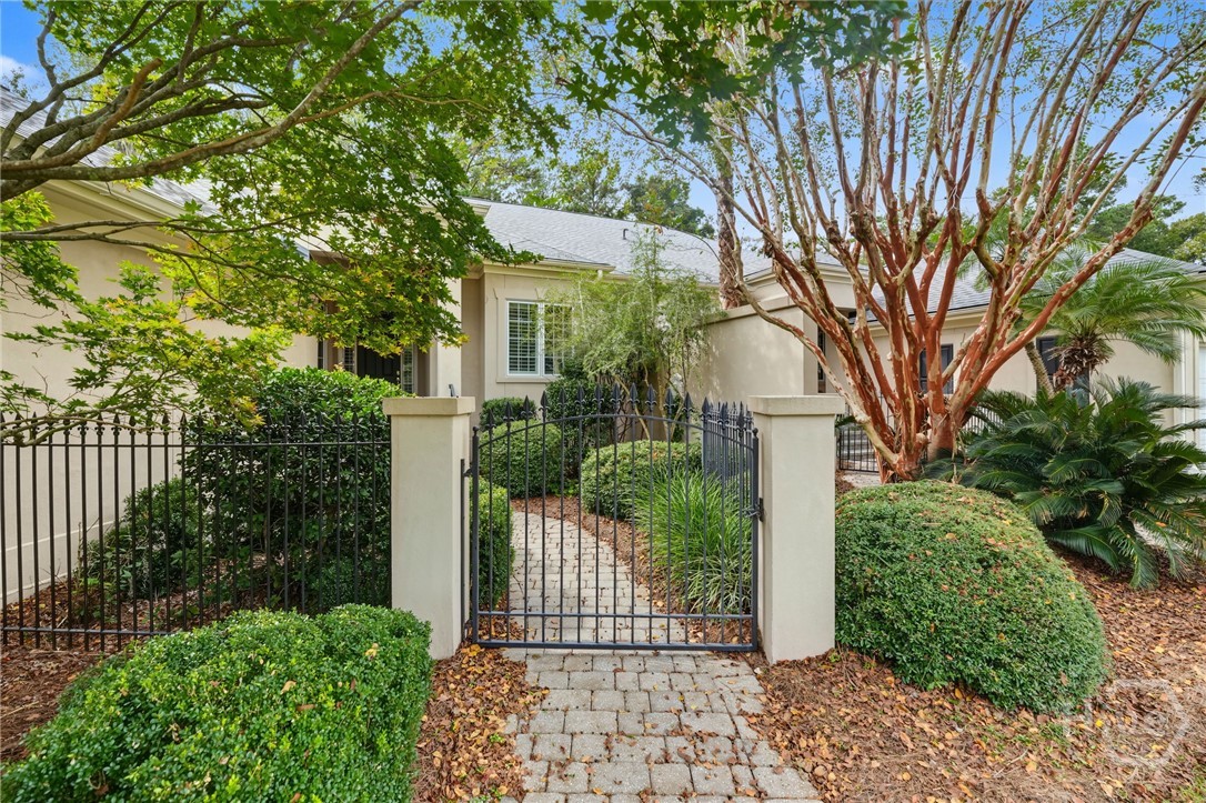 111 Saltwater Way Property Photo 3
