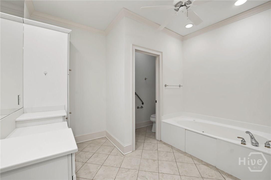 111 Saltwater Way Property Photo 28