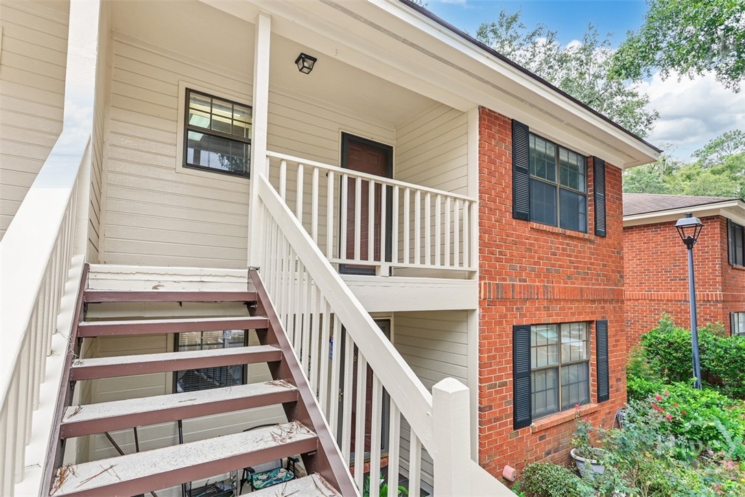 8 Colony Park Drive Property Photo 6