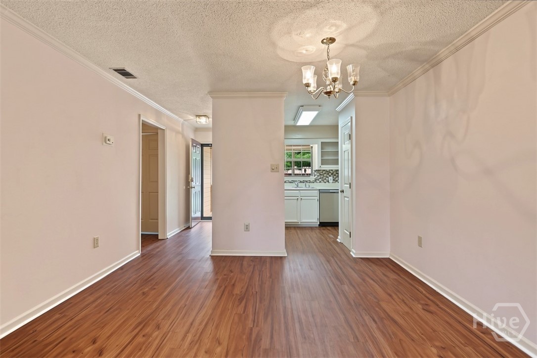 8 Colony Park Drive Property Photo 10