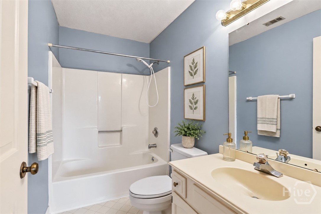 8 Colony Park Drive Property Photo 28