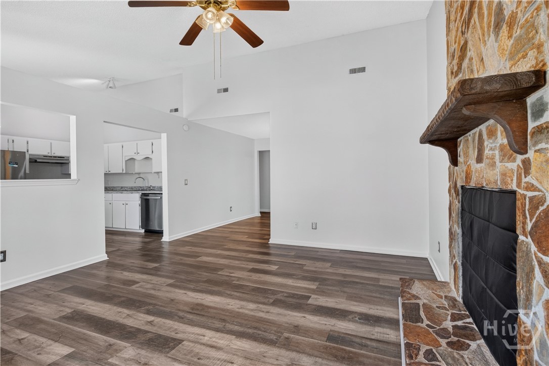 1390 Forest Lake Drive Property Photo 6