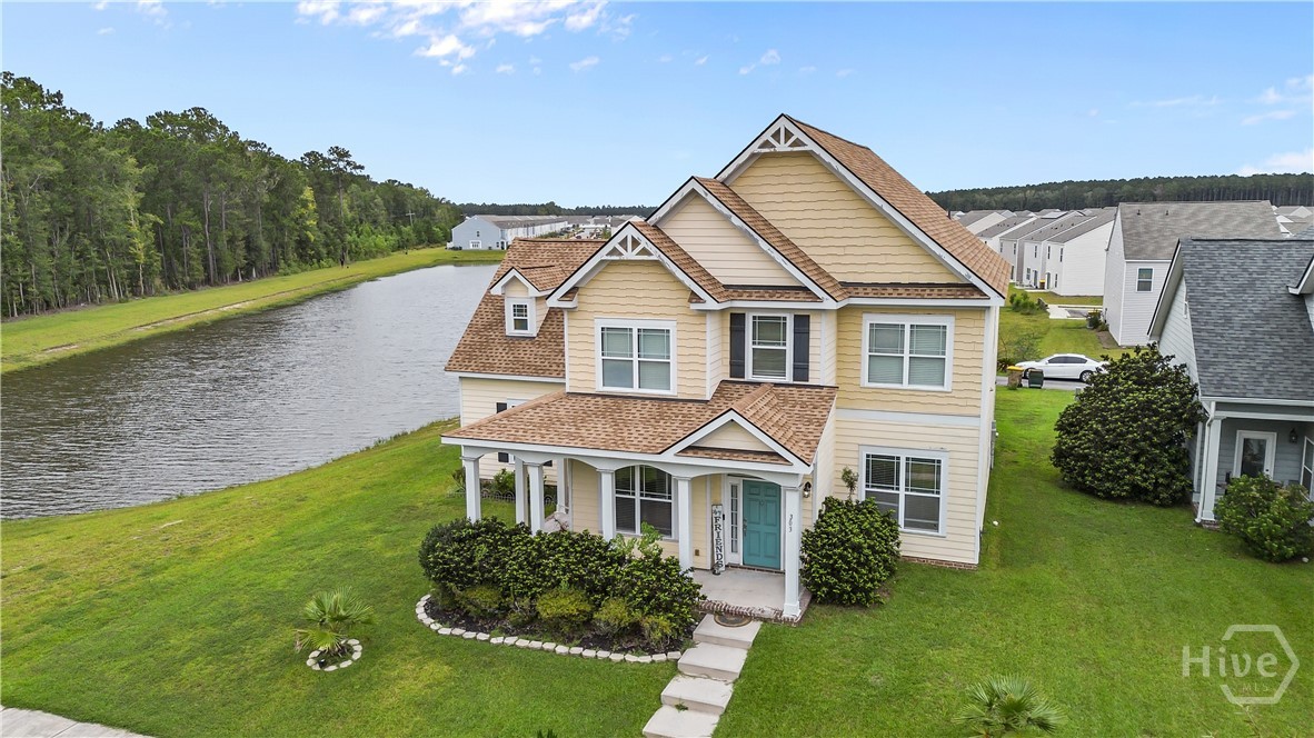 303 Lakeside Boulevard Property Photo 3