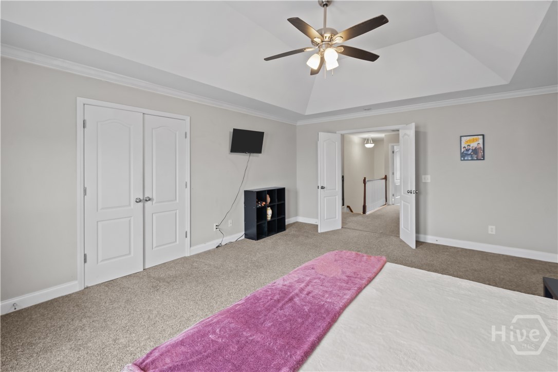 303 Lakeside Boulevard Property Photo 28