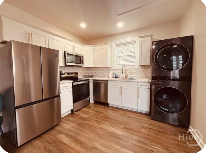 3 E Lathrop Avenue Property Photo 6