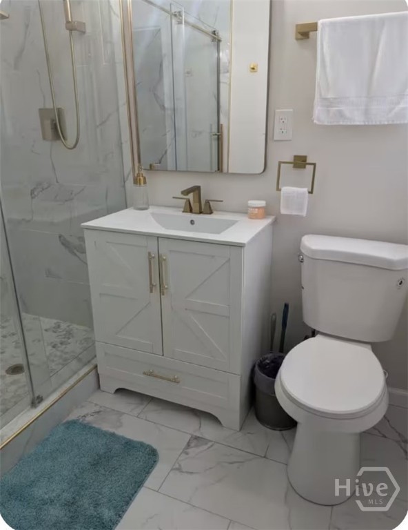 3 E Lathrop Avenue Property Photo 8