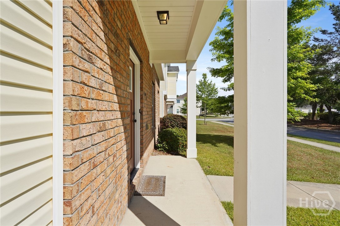 507 Potter Stone Square Property Photo 2