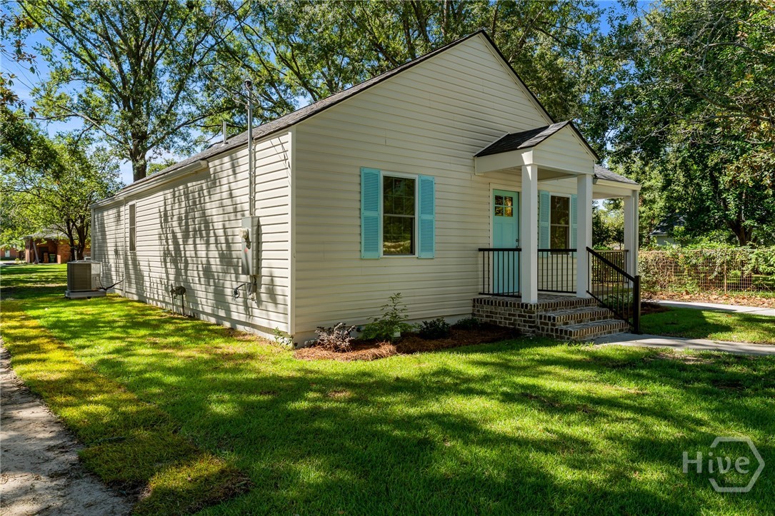 227 Chatham Avenue Property Photo 6