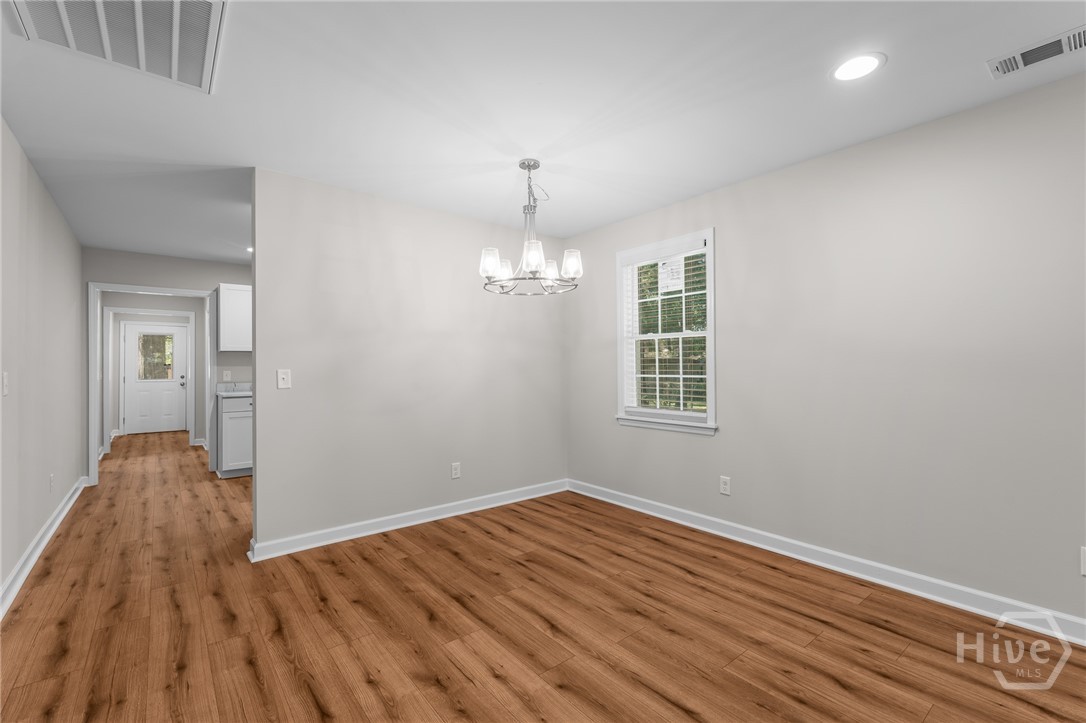 227 Chatham Avenue Property Photo 17