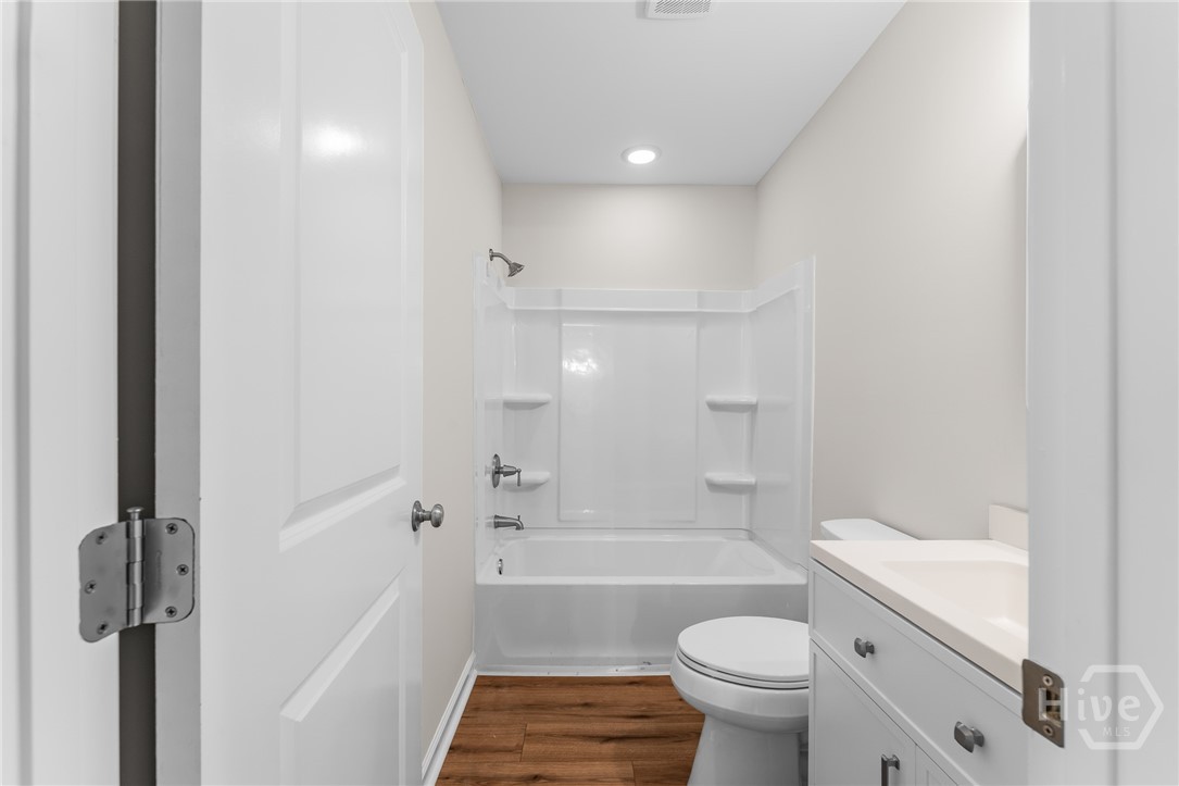 227 Chatham Avenue Property Photo 18