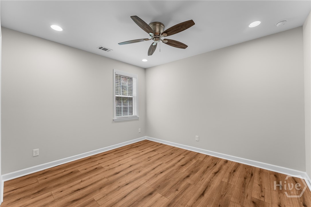 227 Chatham Avenue Property Photo 23