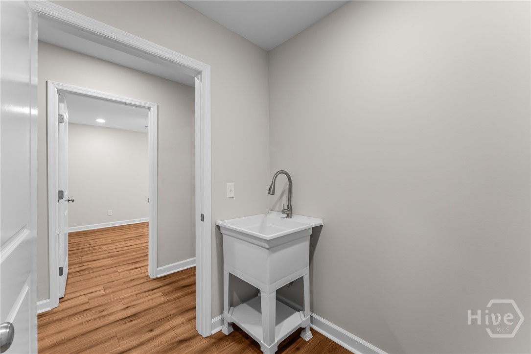 227 Chatham Avenue Property Photo 31