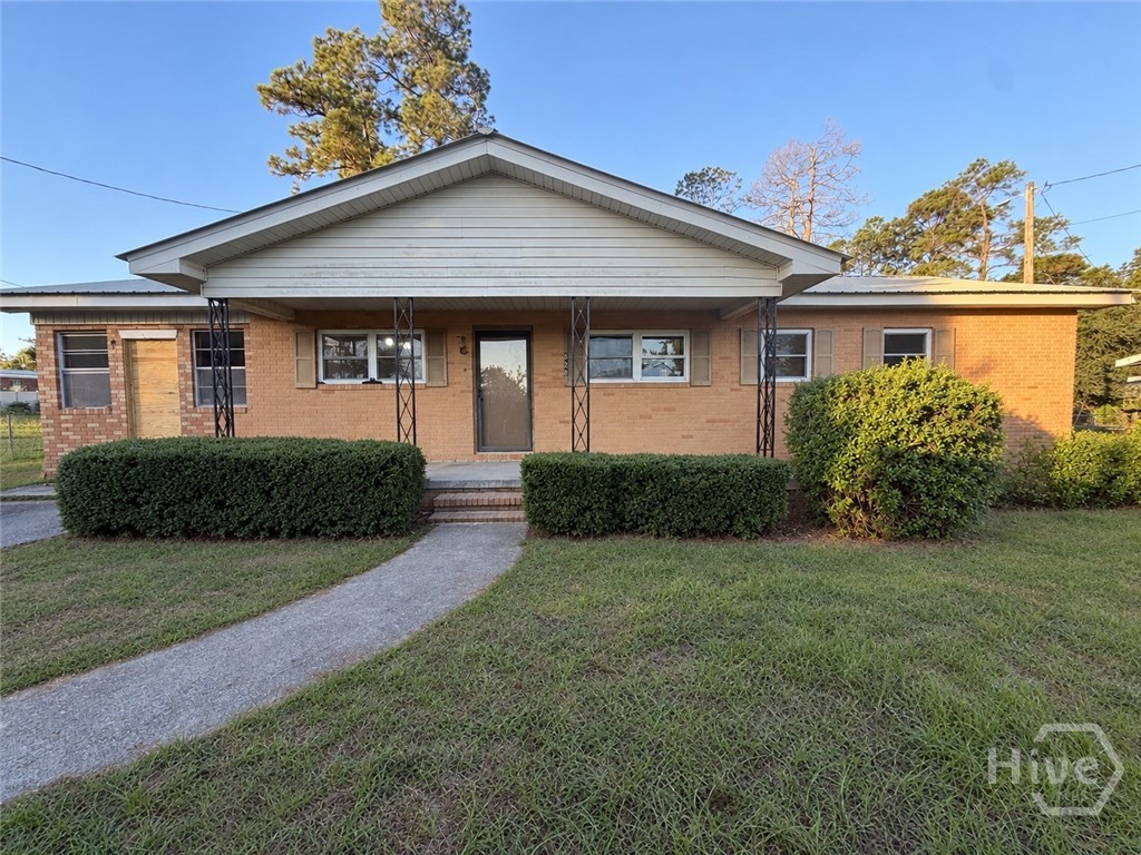 526 Soloman Street Property Photo 1