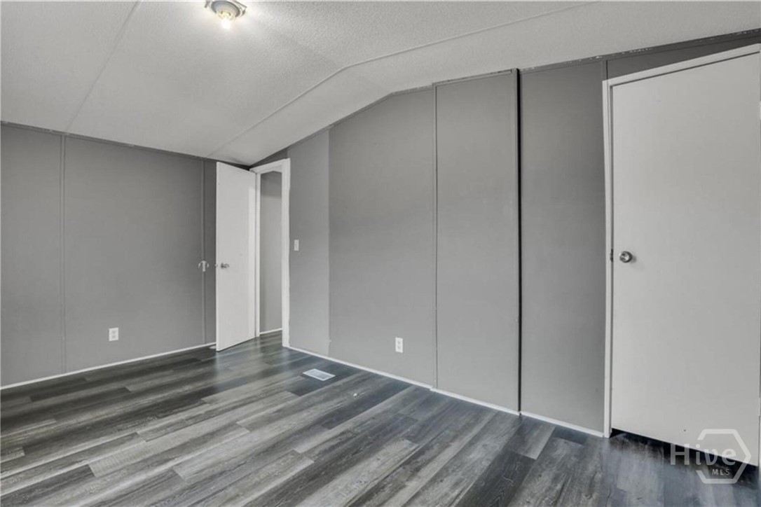 3 Pine Road Property Photo 20