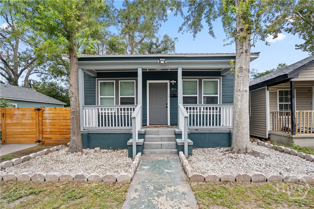 211 Millen Street Property Photo 1