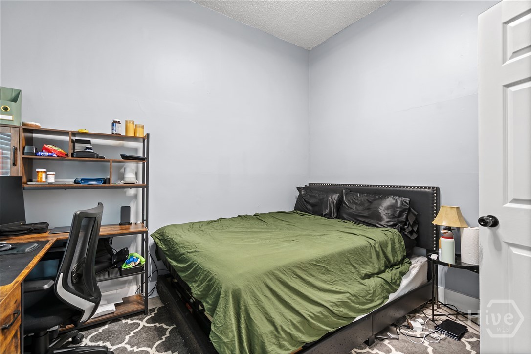 211 Millen Street Property Photo 10