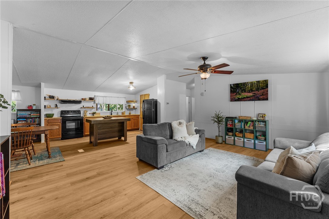 271 Wild Heron Drive Property Photo 3