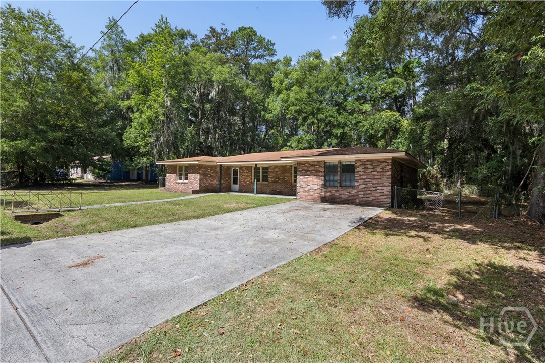 2210 Bona Bella Avenue Property Photo 4