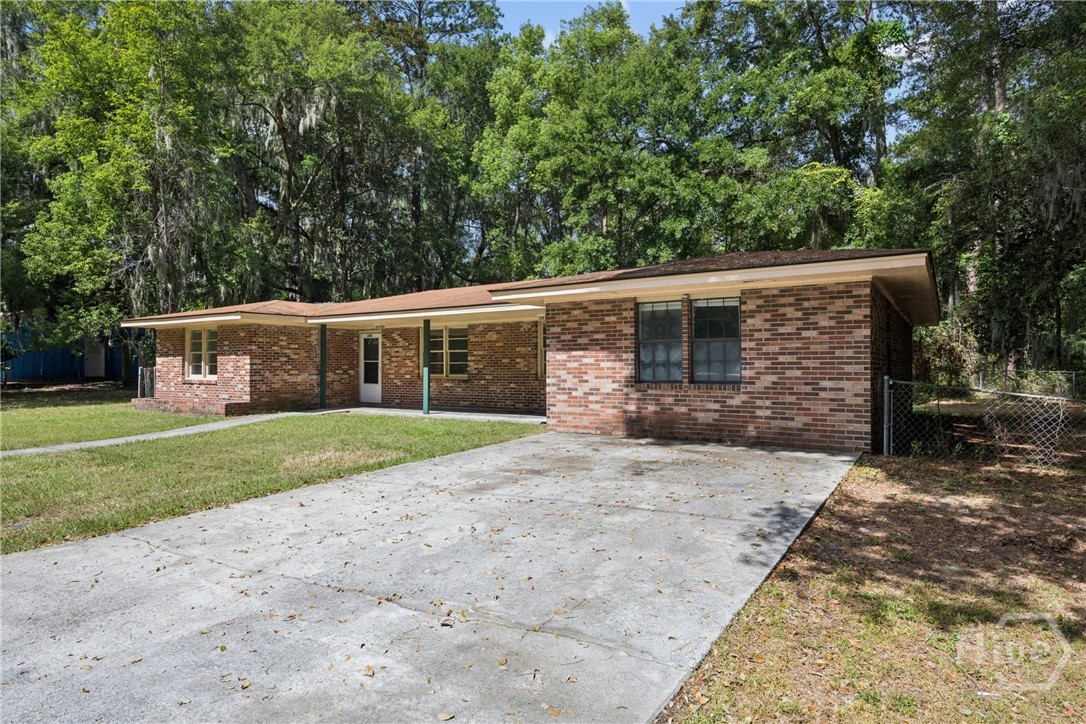 2210 Bona Bella Avenue Property Photo 5