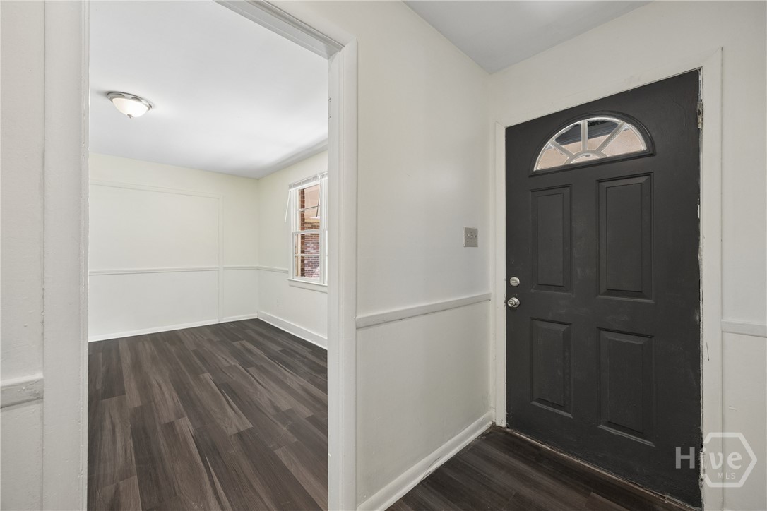 2210 Bona Bella Avenue Property Photo 8