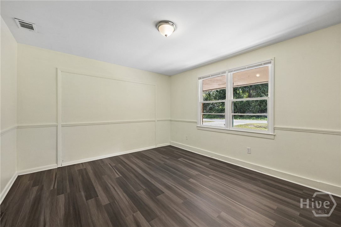 2210 Bona Bella Avenue Property Photo 9