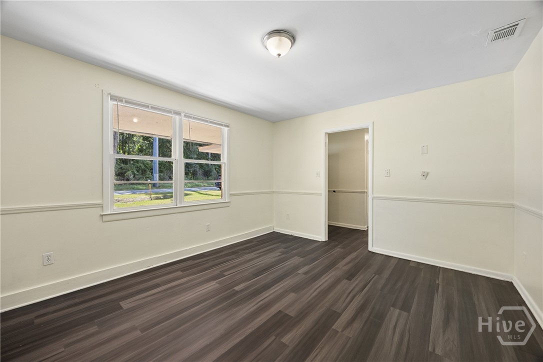 2210 Bona Bella Avenue Property Photo 10