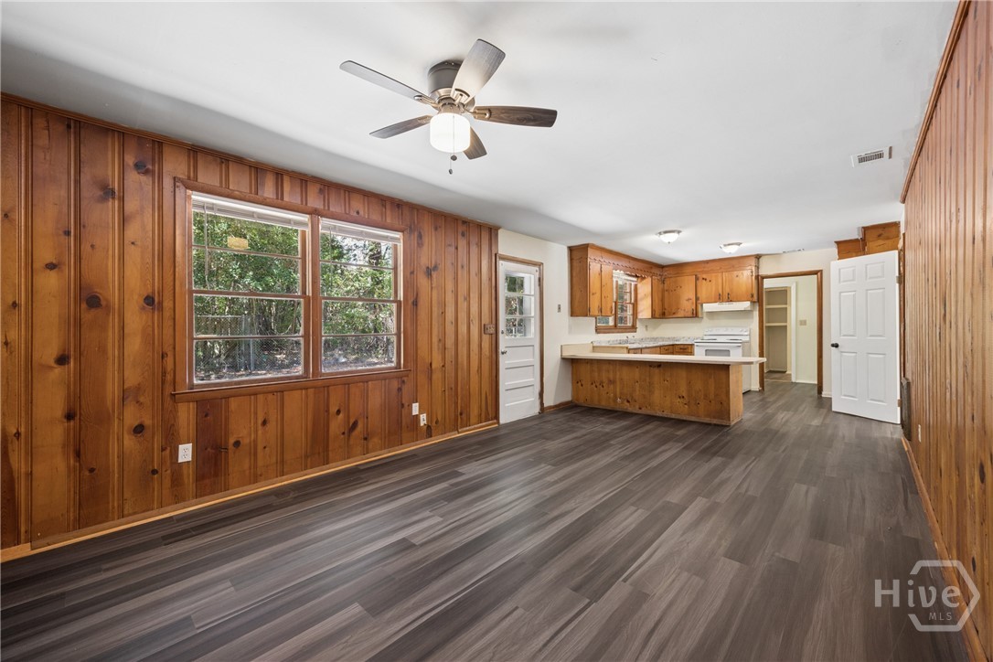 2210 Bona Bella Avenue Property Photo 11