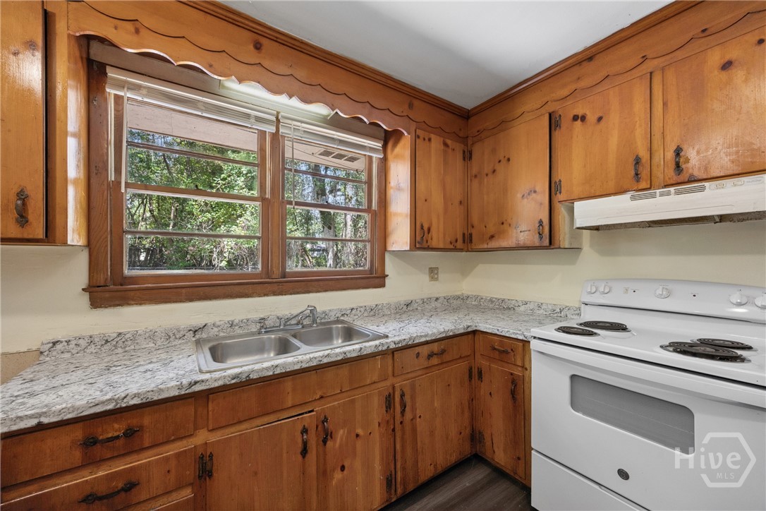 2210 Bona Bella Avenue Property Photo 16