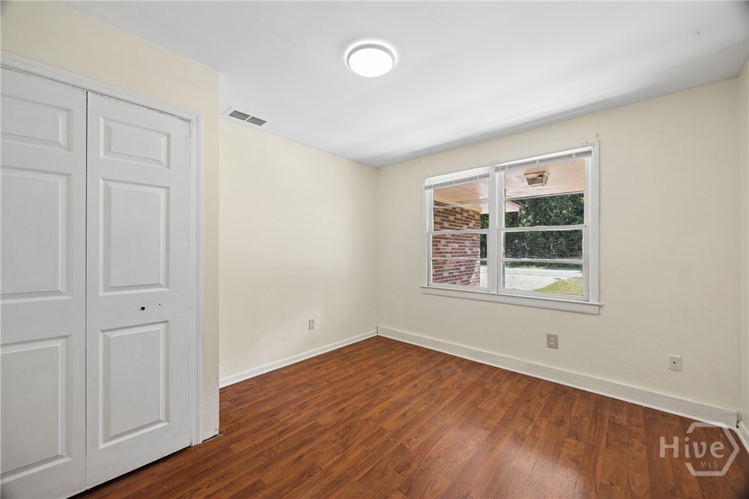 2210 Bona Bella Avenue Property Photo 19