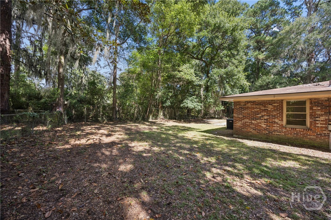 2210 Bona Bella Avenue Property Photo 30