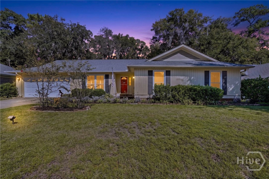 928 Moss Drive Property Photo 2