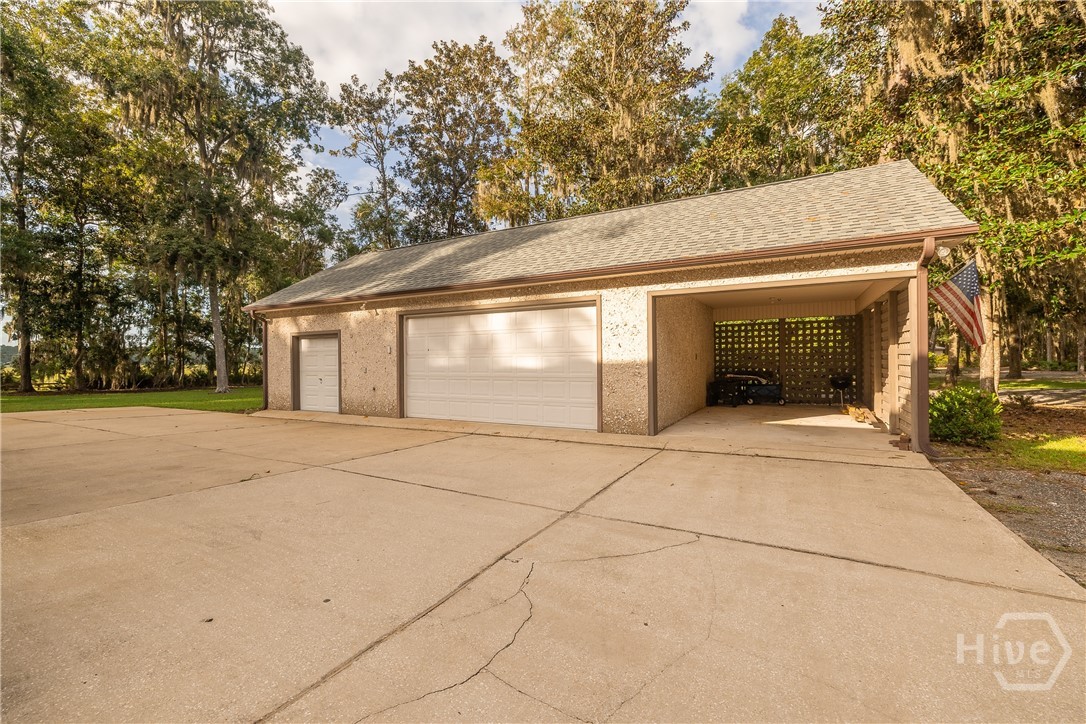 1190 Delegal Drive Ne Property Photo 3