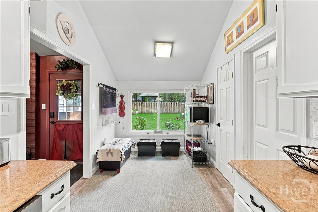 77 Red Fox Drive Property Photo 8