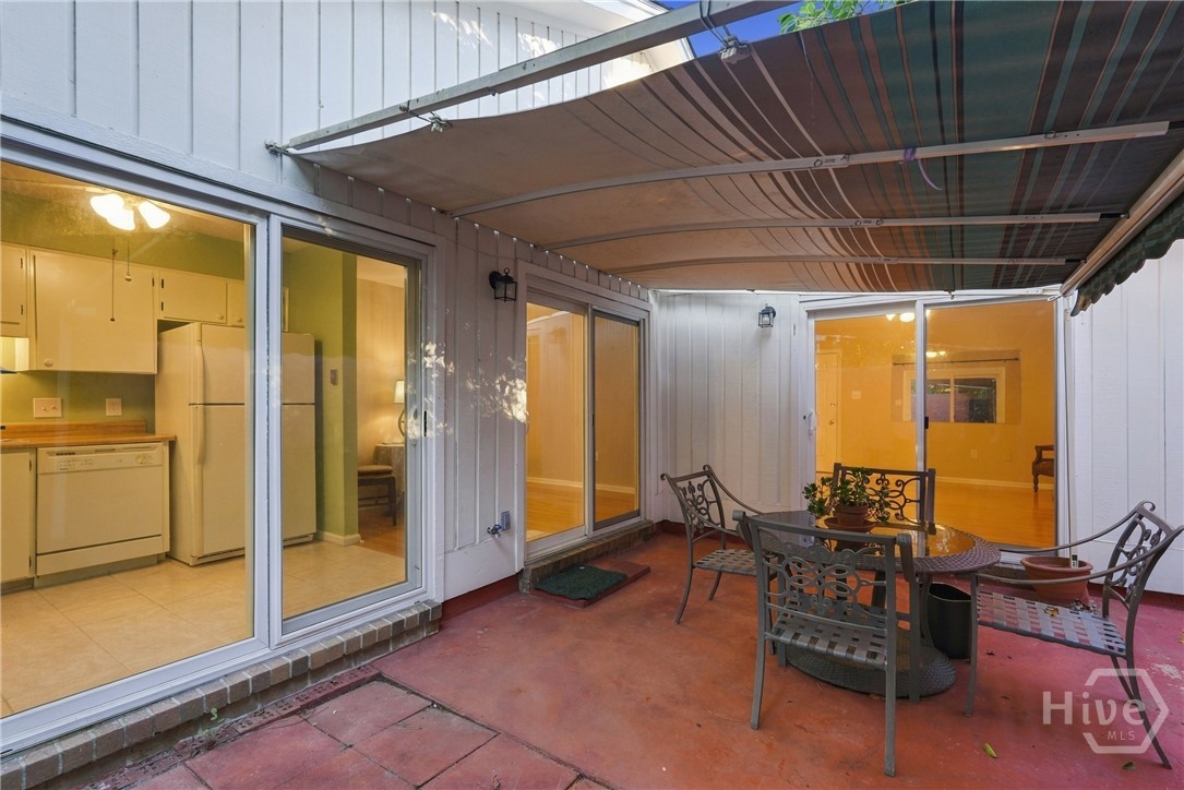 6 Navigator Lane Property Photo 28